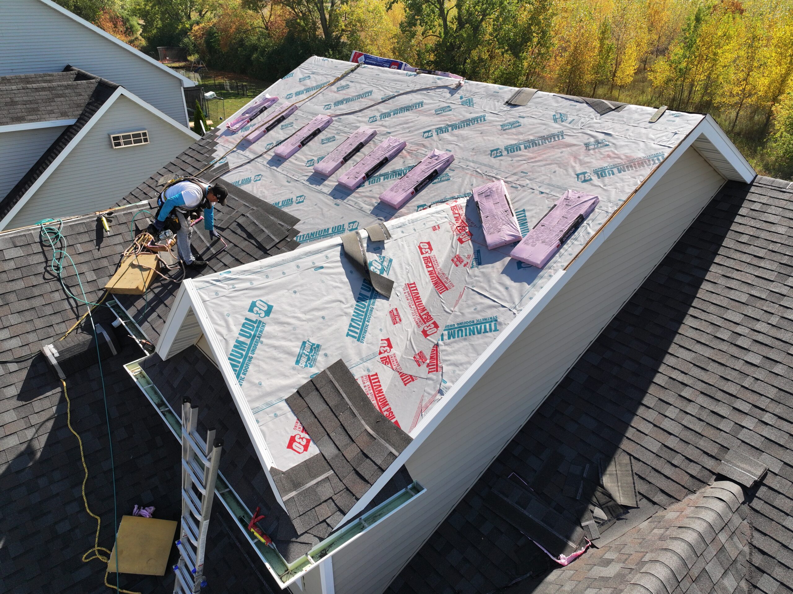 neenah roofing - in progress