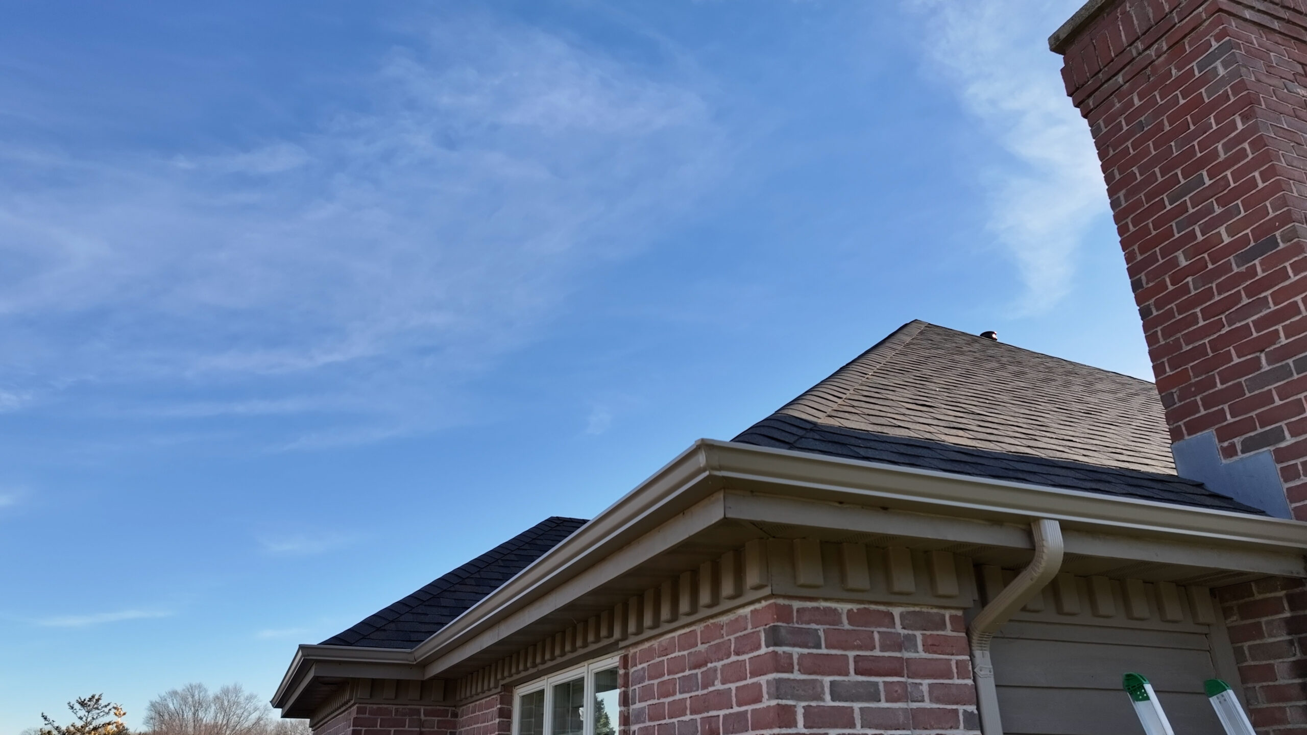 Close up of Gutter Install - new